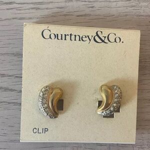Courtney and co clip on earrings vintage
